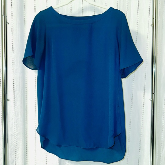 Banana Republic Tops - Banana Republic Teal Blue Short Sleeve Blouse